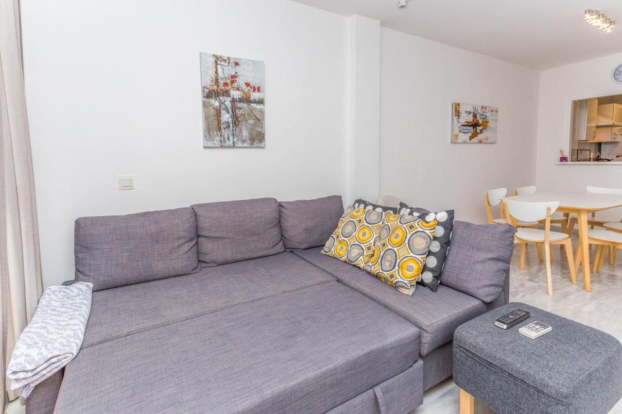 Gran Calahonda 2Br 2Ba With Terrace Wifi/Ac/Pool Apartment Sitio de Calahonda Exterior photo
